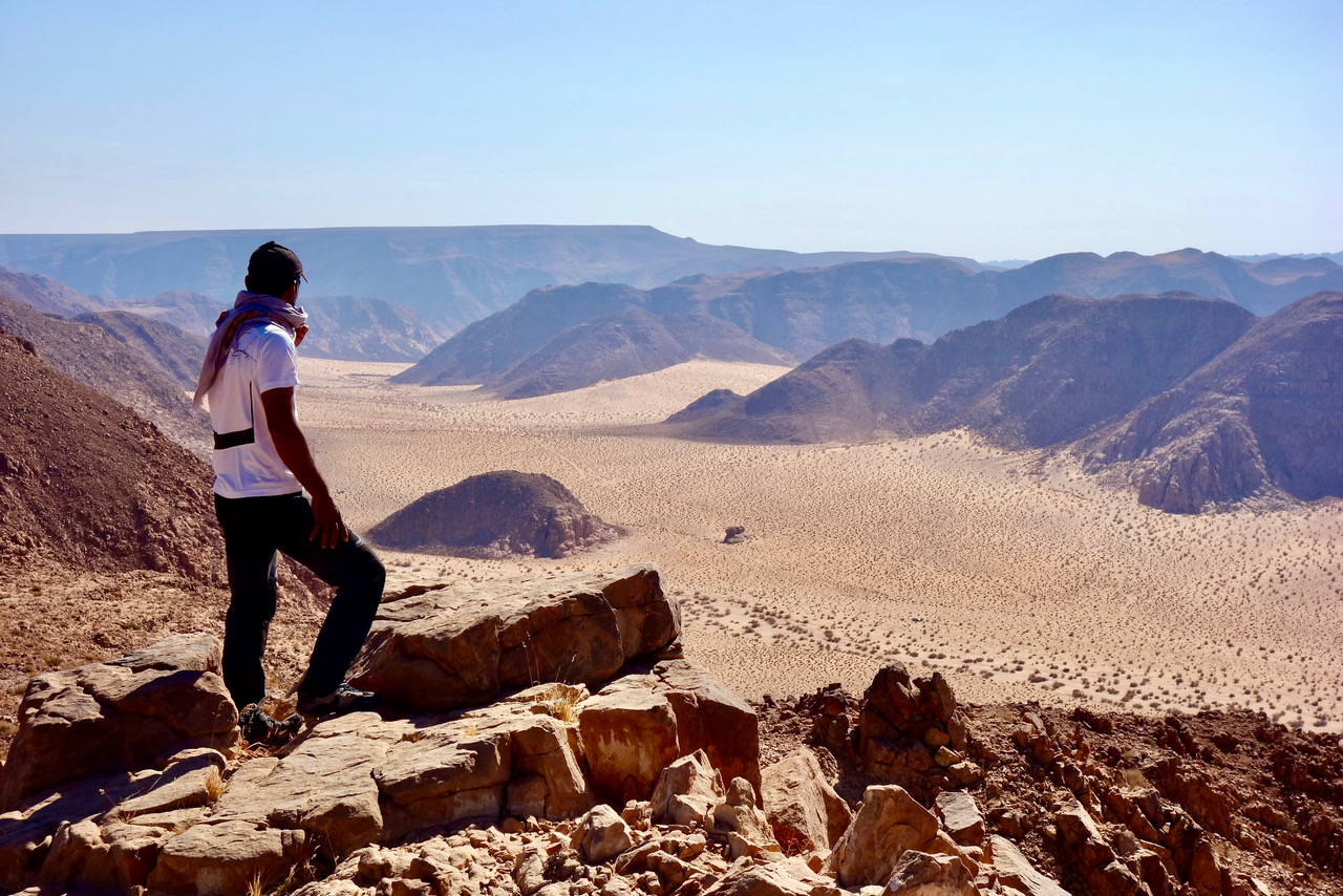 Wadi Rum desert hiking tour 3 days